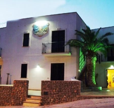 Torre Salina Bed & Breakfast Macari Luaran gambar