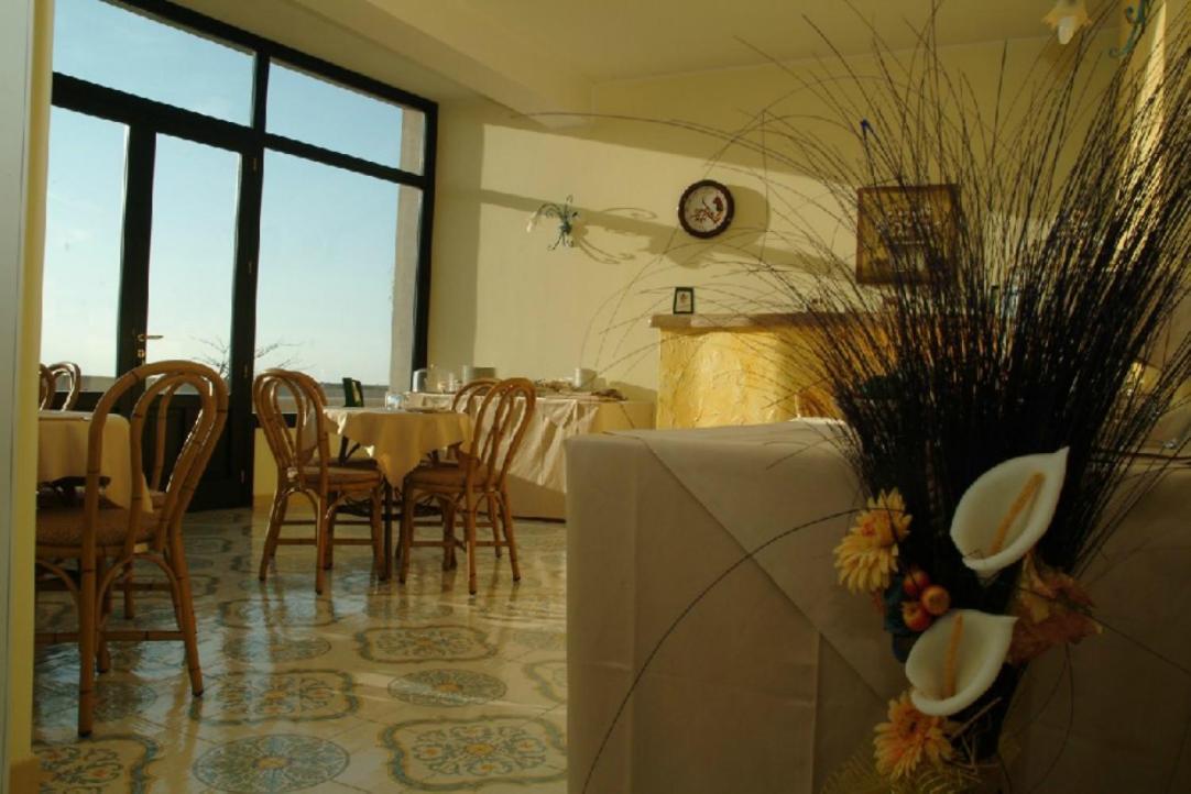Torre Salina Bed & Breakfast Macari Luaran gambar