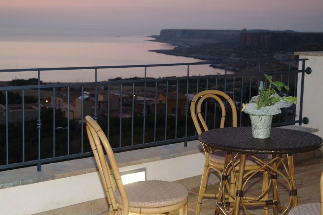 Torre Salina Bed & Breakfast Macari Luaran gambar